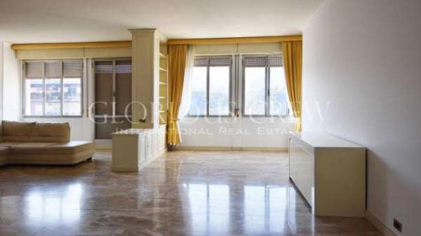 Foto Appartamento in affitto a Lumezzane - 5 locali 264mq