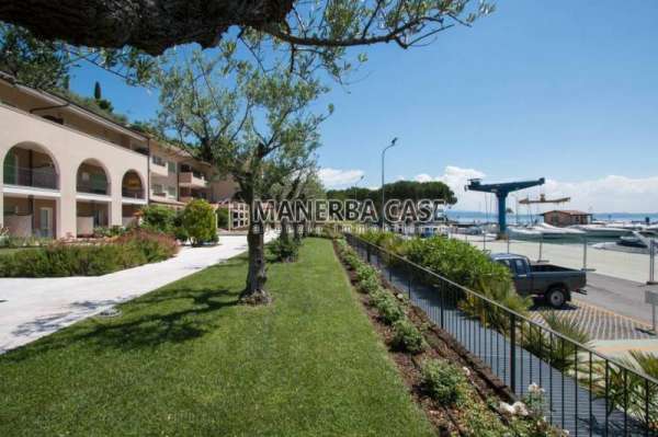 Foto Appartamento in Affitto a Manerba del Garda Manerba del Garda