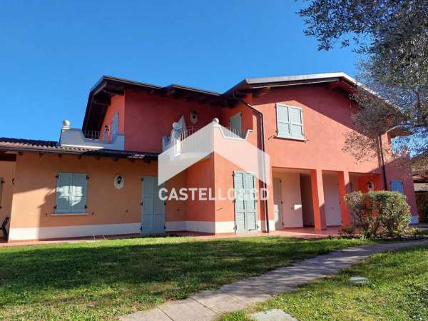 Foto Appartamento in Affitto a Manerba del Garda via dei Colli