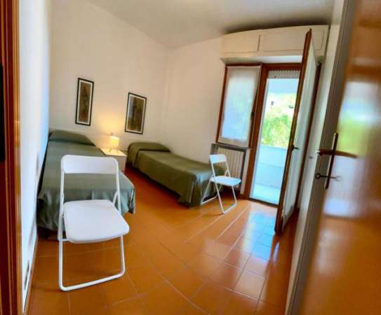 Foto Appartamento in affitto a Marina di Massa - Massa 80 mq  Rif: 1334738