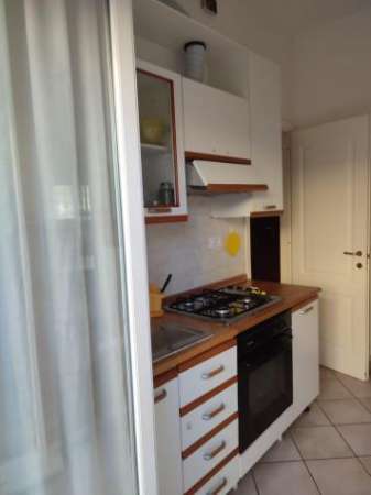 Foto Appartamento in affitto a Marina di Massa - Massa 90 mq  Rif: 1316483