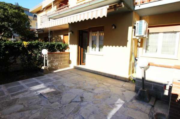 Foto Appartamento in affitto a Marina di Pisa - Pisa 40 mq  Rif: 1309028