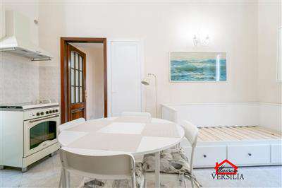 Foto Appartamento in Affitto a Massa