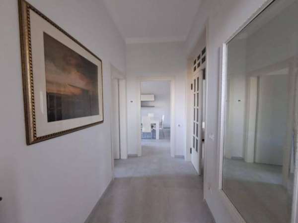 Foto Appartamento in affitto a Massa 95 mq  Rif: 1227551