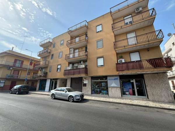 Foto Appartamento in affitto a Massafra