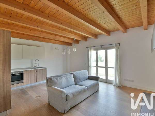 Foto Appartamento in affitto a Meda