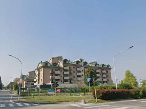 Foto Appartamento in affitto a Melegnano