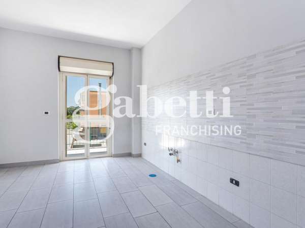 Foto Appartamento in affitto a Melito Di Napoli