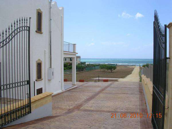 Foto Appartamento in affitto a Menfi