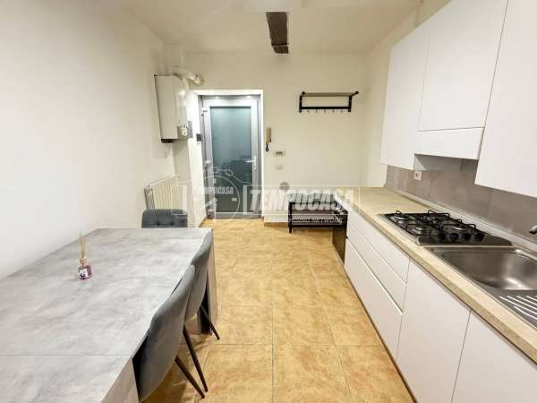 Foto Appartamento in affitto a Merate