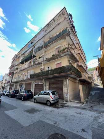 Foto Appartamento in affitto a Messina