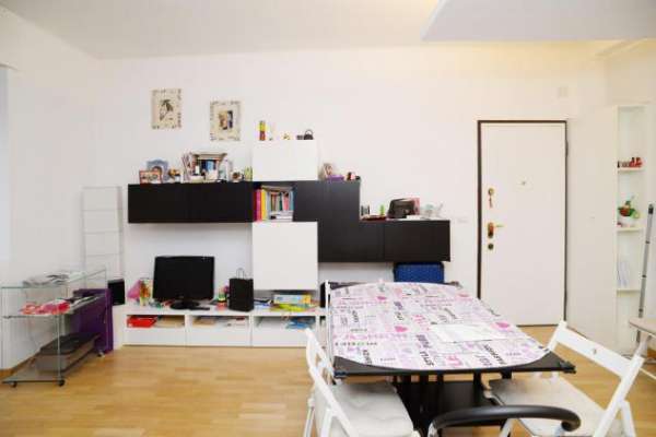 Foto Appartamento in affitto a Milano - 2 locali 60mq