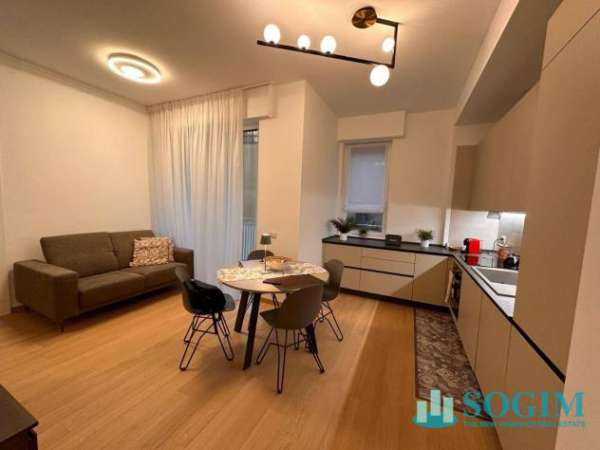 Foto Appartamento in affitto a Milano - 3 locali 74mq
