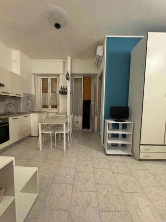 Foto Appartamento in affitto a Milano