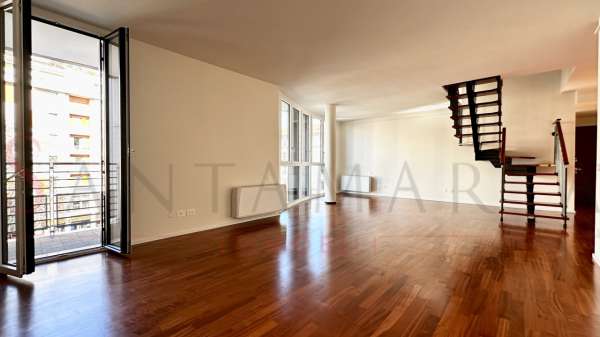 Foto Appartamento in affitto a Milano