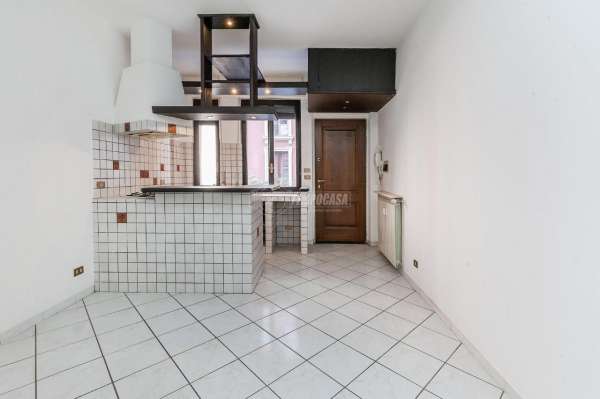 Foto Appartamento in affitto a Milano