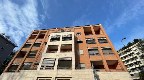 Foto Appartamento in affitto a Milano
