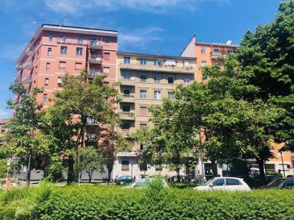 Foto Appartamento in affitto a Milano