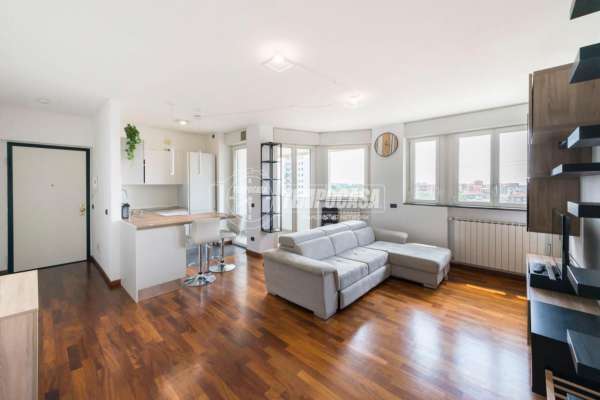 Foto Appartamento in affitto a Milano