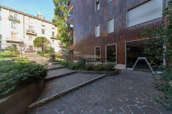 Foto Appartamento in affitto a Milano