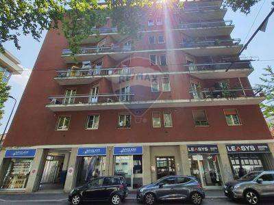 Foto Appartamento in affitto a Milano