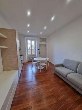 Foto Appartamento in affitto a Milano