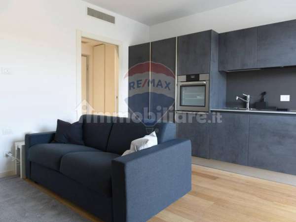 Foto Appartamento in affitto a Milano