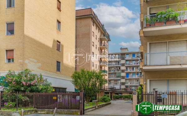 Foto Appartamento in affitto a Milano
