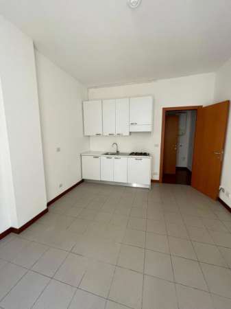 Foto Appartamento in affitto a Milano