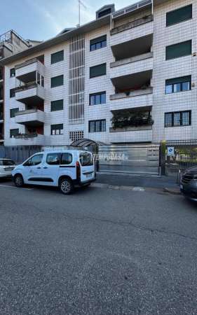 Foto Appartamento in affitto a Milano