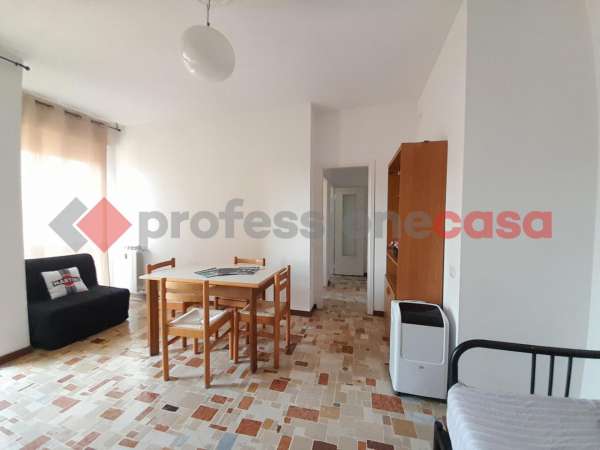 Foto Appartamento in affitto a Milano