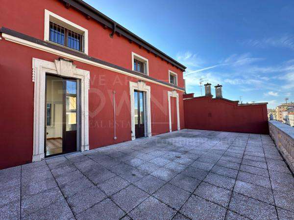 Foto Appartamento in affitto a Milano