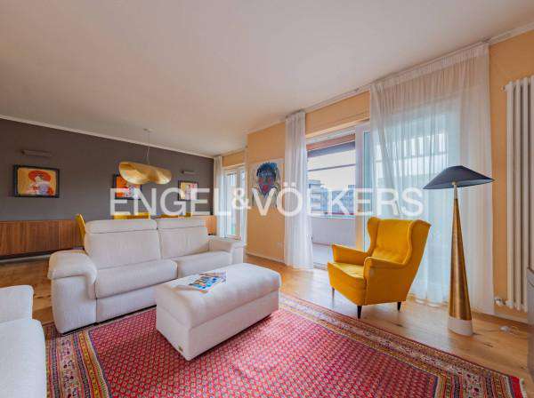 Foto Appartamento in affitto a Milano