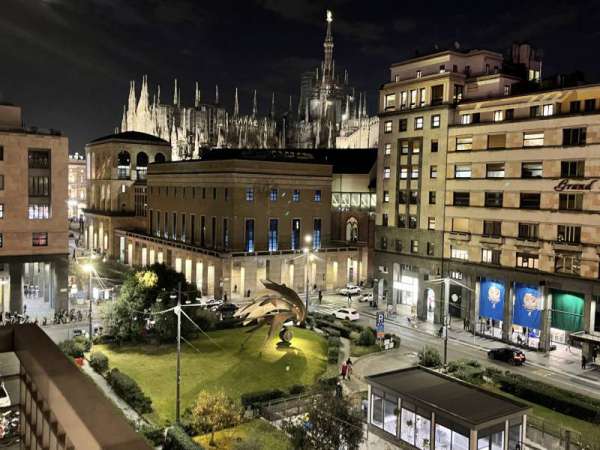 Foto Appartamento in Affitto a Milano Duomo
