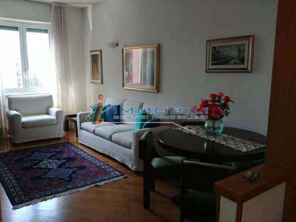 Foto Appartamento in Affitto a Milano Greco