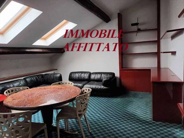 Foto Appartamento in Affitto a Milano Via Pellegrino Rossi, 84, 20161 Milano