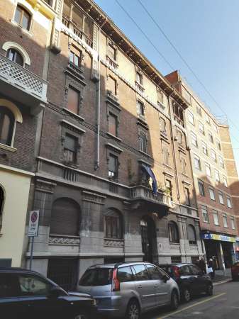 Foto Appartamento in Affitto a Milano Via Trebbia