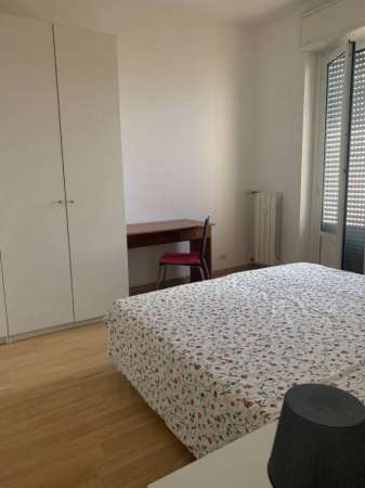 Foto Appartamento in Affitto a Milano Vittoria
