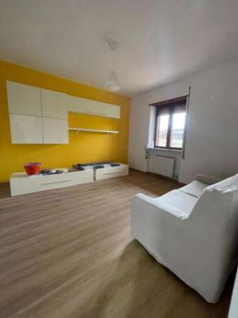 Foto Appartamento in affitto a Minturno - 5 locali 90mq