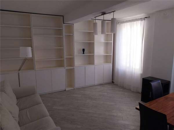 Foto Appartamento in affitto a Modena