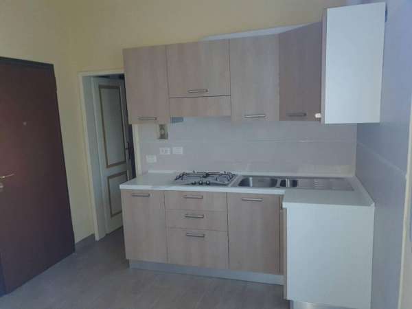 Foto Appartamento in affitto a Modena