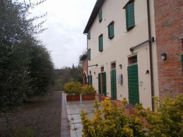 Foto Appartamento in affitto a Montecastello - Pontedera 70 mq  Rif: 1244619