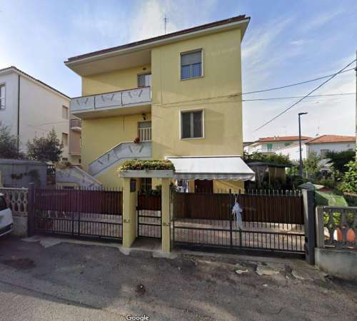 Foto Appartamento in affitto a Montesilvano