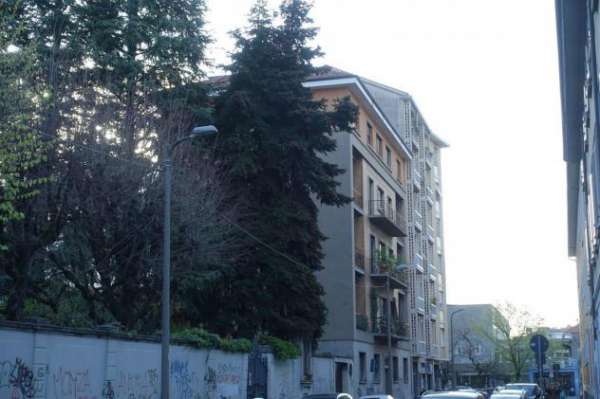 Foto Appartamento in affitto a Monza - 3 locali 99mq