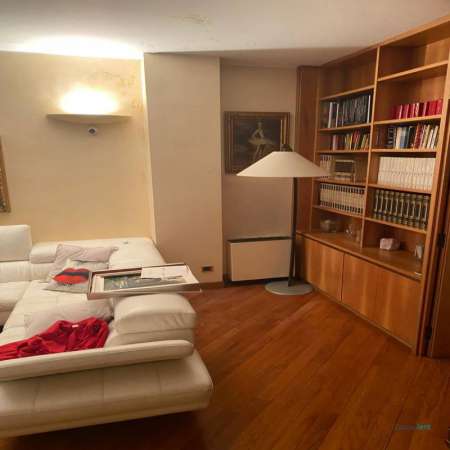 Foto Appartamento in Affitto a Monza