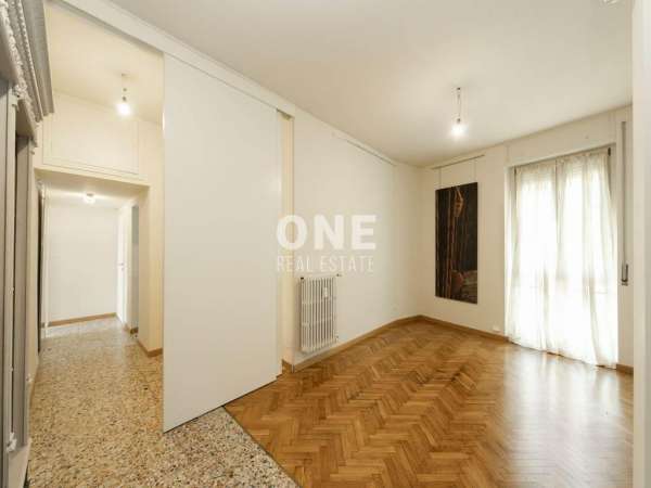 Foto Appartamento in affitto a Monza