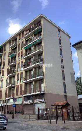 Foto Appartamento in affitto a Monza