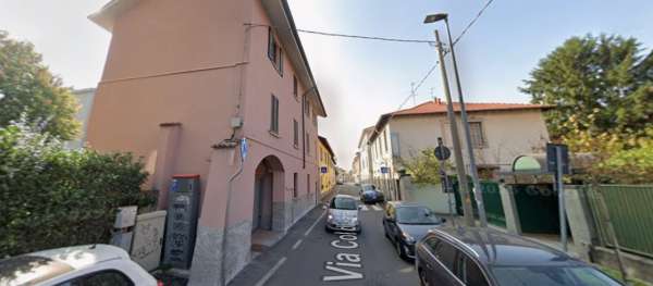 Foto Appartamento in affitto a Monza