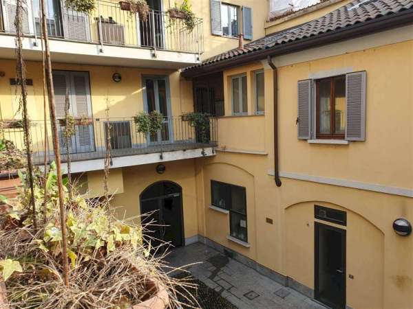 Foto Appartamento in Affitto a Monza VIA CAVOUR