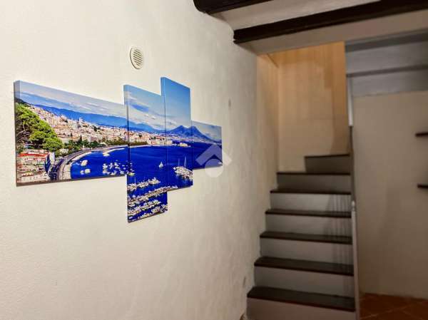 Foto Appartamento in affitto a Napoli